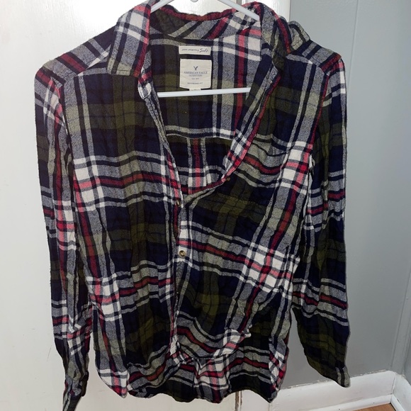 American Eagle Super Soft Boyfriend Fit Flannel - Picture 1 of 2